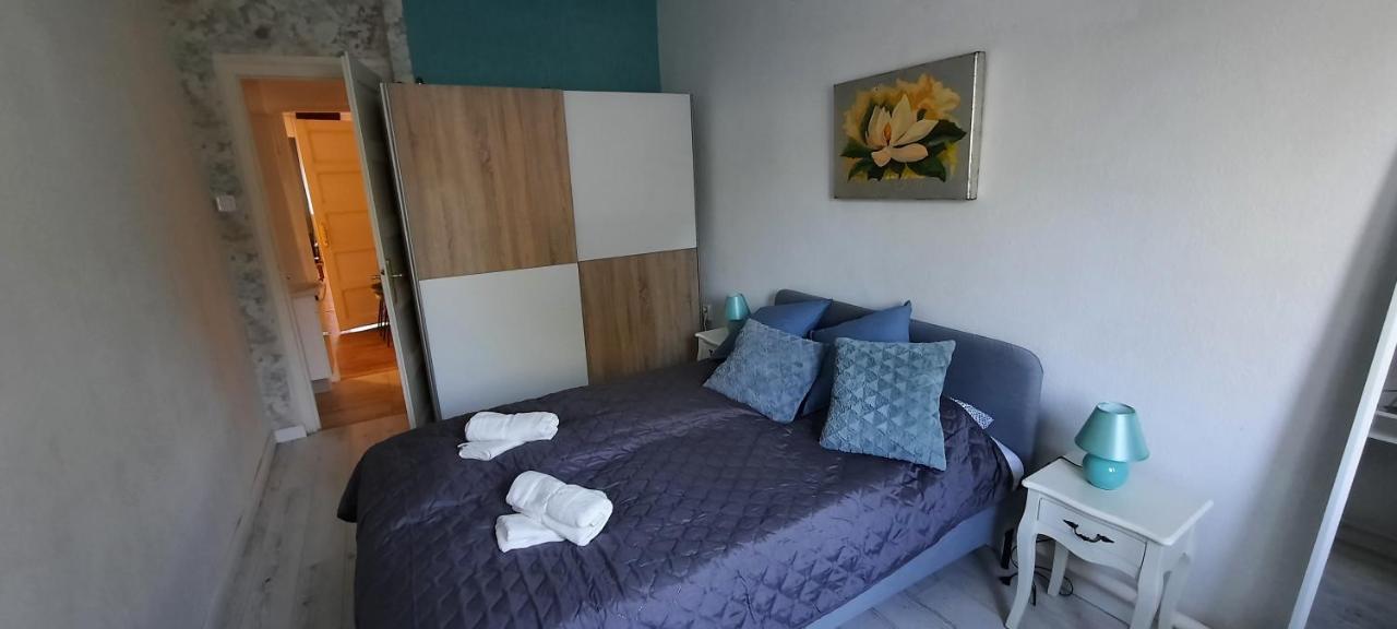 Apartment Hi-bp Garden Batsanyi With 4 Near The Train With Free Parking Budapest