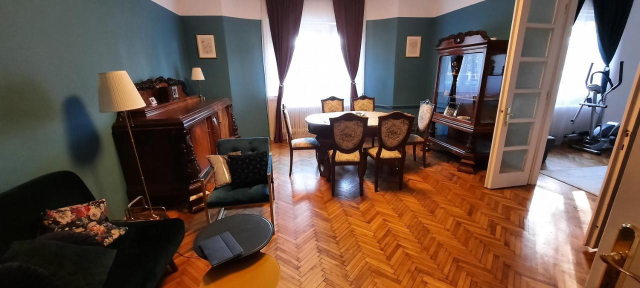Apartment Hi-bp Garden Batsanyi With 4 Near The Train With Free Parking Budapest